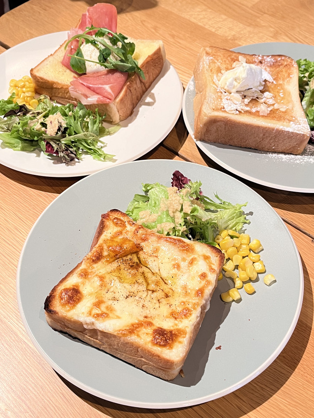 「Toaster!」食パン専門店「髙匠」監修の絶品トーストモーニング