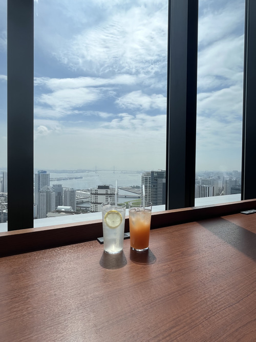 sky lounge cafe & bar mequ　景色